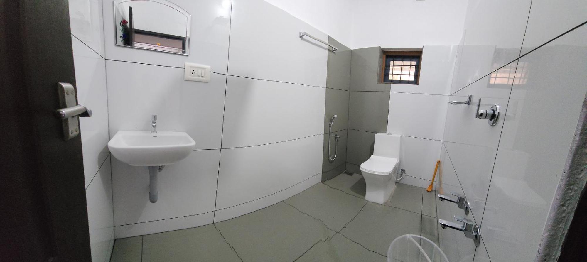 Ebs Guest House Nedumbassery Esterno foto