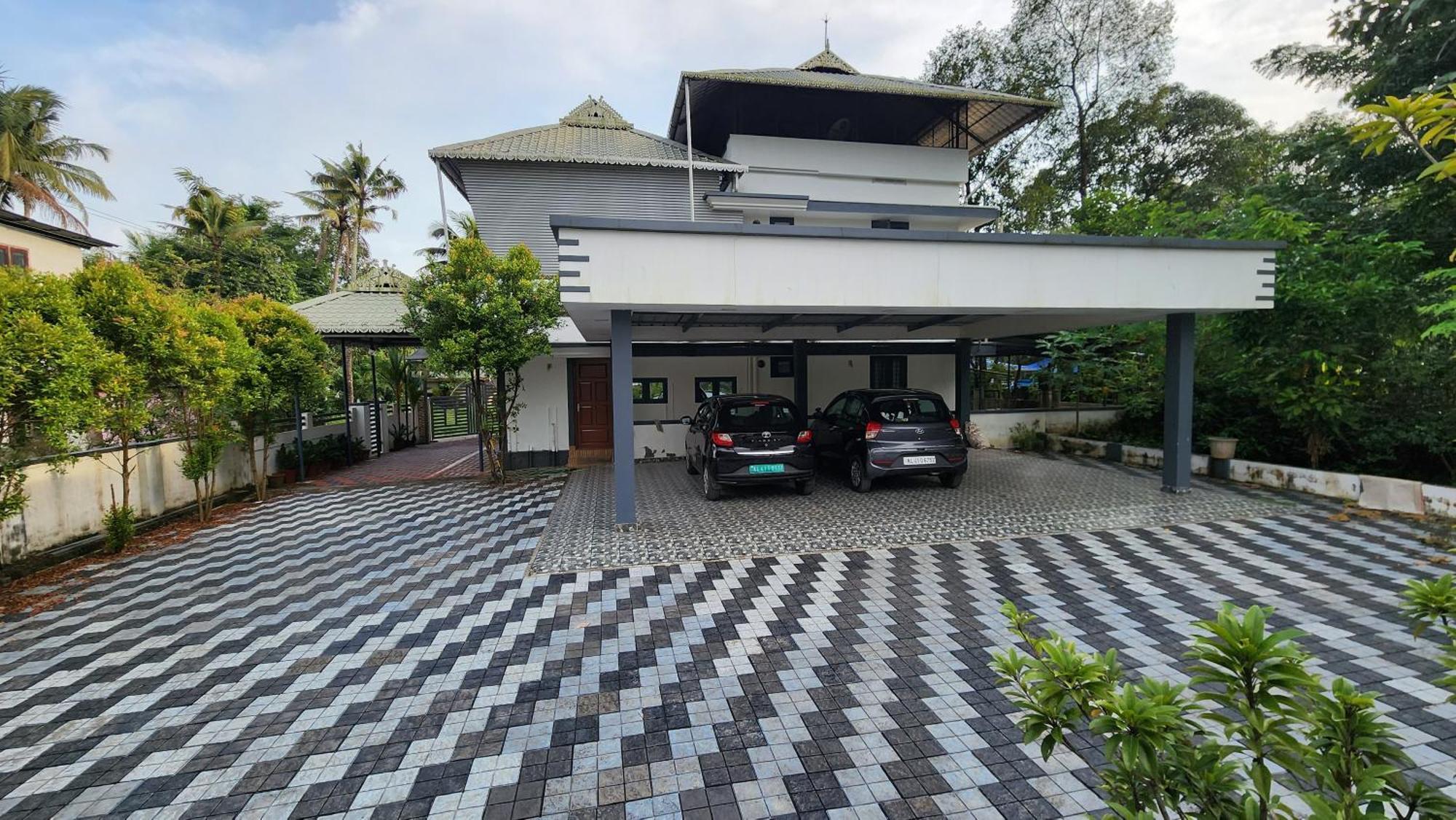Ebs Guest House Nedumbassery Esterno foto